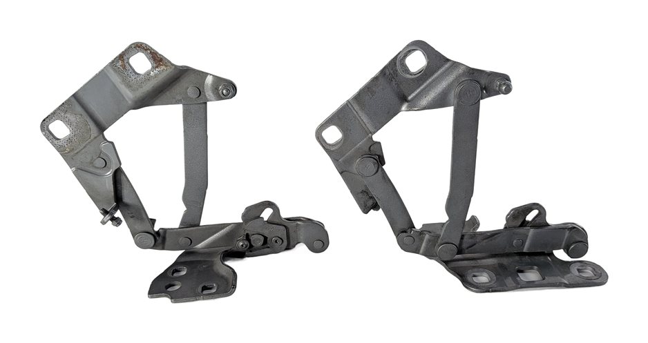 Thumbnail 2: 12-19 MERCEDES GL ML (W166 X166) FRONT LEFT & RIGHT HOOD HINGE SET (Silver)