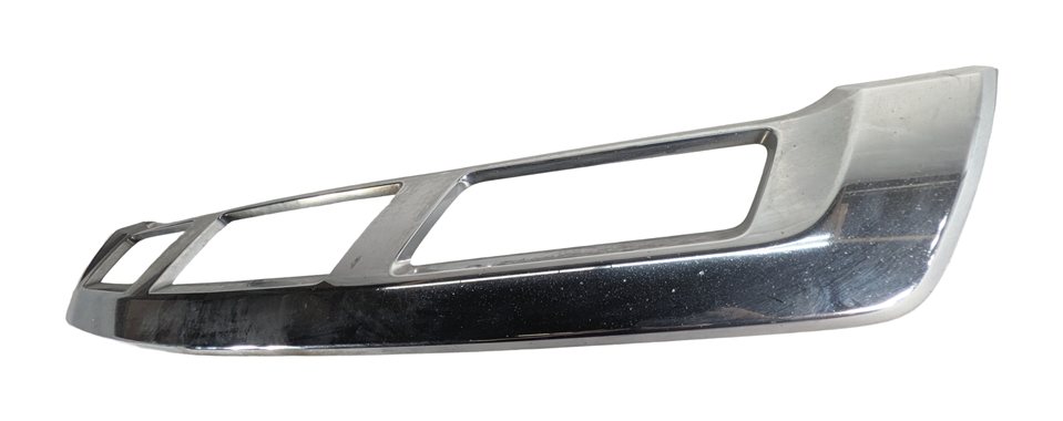 Thumbnail 4: 2015 MERCEDES GL450 (X166) REAR BUMPER LOWER CHROME MOLDING TRIM COVER