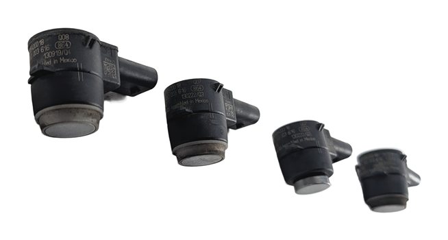 Thumbnail 4: 2015 MERCEDES GL450 (X166) PARK ASSIST PDC DISTANCE SENSOR SET/4 (Silver)