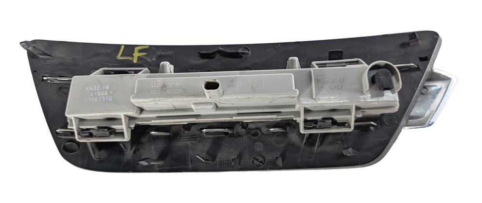 Thumbnail 7: 2015 MERCEDES GL450 X166 FRONT LEFT LED DAYTIME RUNNING LIGHT DRL AFTERMARKET