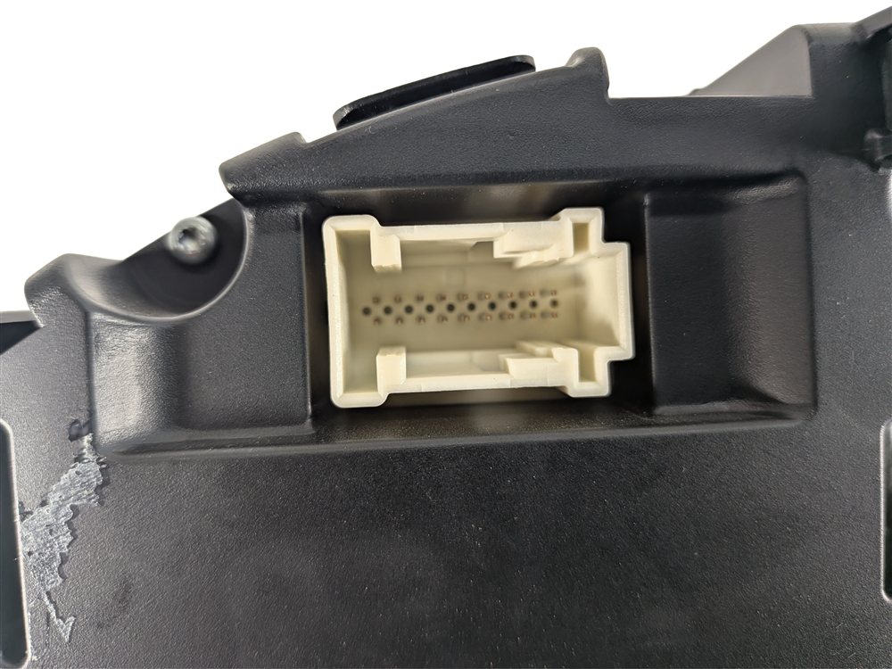Thumbnail 8: 2015 MERCEDES GL450 GL550 ML350 ML400 (W166 X166) SPEEDOMETER GAUGE (188k)