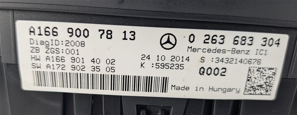 Thumbnail 9: 2015 MERCEDES GL450 GL550 ML350 ML400 (W166 X166) SPEEDOMETER GAUGE (188k)