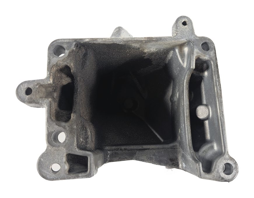 Thumbnail 7: 2015 MERCEDES GL450 X166 3.0L 276.821 ENGINE LEFT MOTOR MOUNT SUPPORT BRACKET