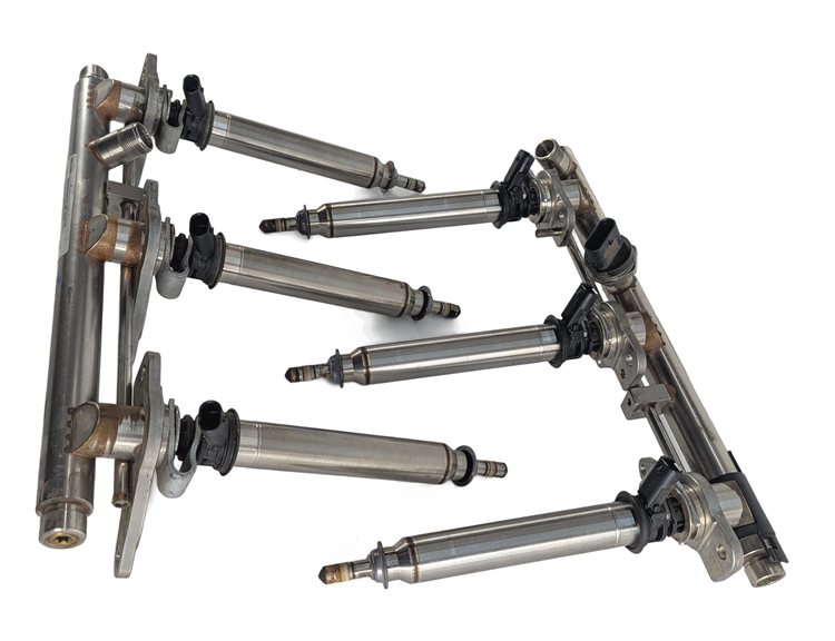 Thumbnail 4: 15-16 MERCEDES GL450 GLE400 X166 M276 LEFT/RIGHT FUEL RAIL SET/2 w/6 INJECTORS