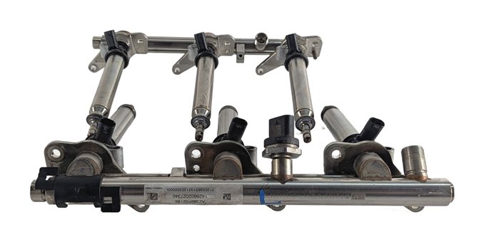 Thumbnail 6: 15-16 MERCEDES GL450 GLE400 X166 M276 LEFT/RIGHT FUEL RAIL SET/2 w/6 INJECTORS
