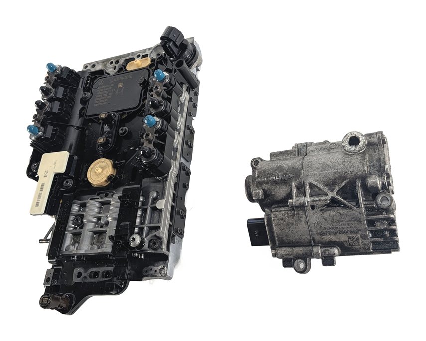 Thumbnail 4: 15-17 MERCEDES E C GL GLE X166 722.9 VALVE BODY CONDUCTOR PLATE OIL PUMP SET/2