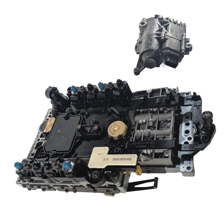 Thumbnail 5: 15-17 MERCEDES E C GL GLE X166 722.9 VALVE BODY CONDUCTOR PLATE OIL PUMP SET/2