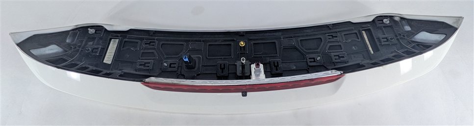 Thumbnail 6: 13-19 MERCEDES GL GLS (W166 X166) REAR TRUNK UPPER SPOILER WING TRIM (White)