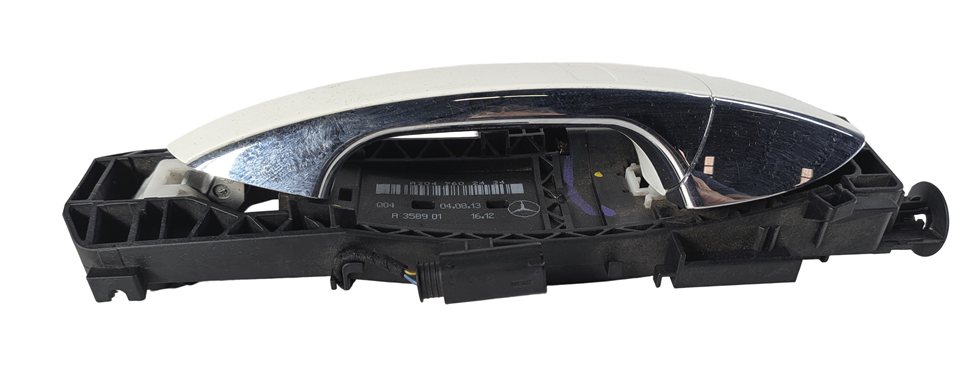 Thumbnail 2: 08-16 MERCEDES C E GL ML CLASS FRONT or REAR RIGHT KEYLESS DOOR HANDLE (White)