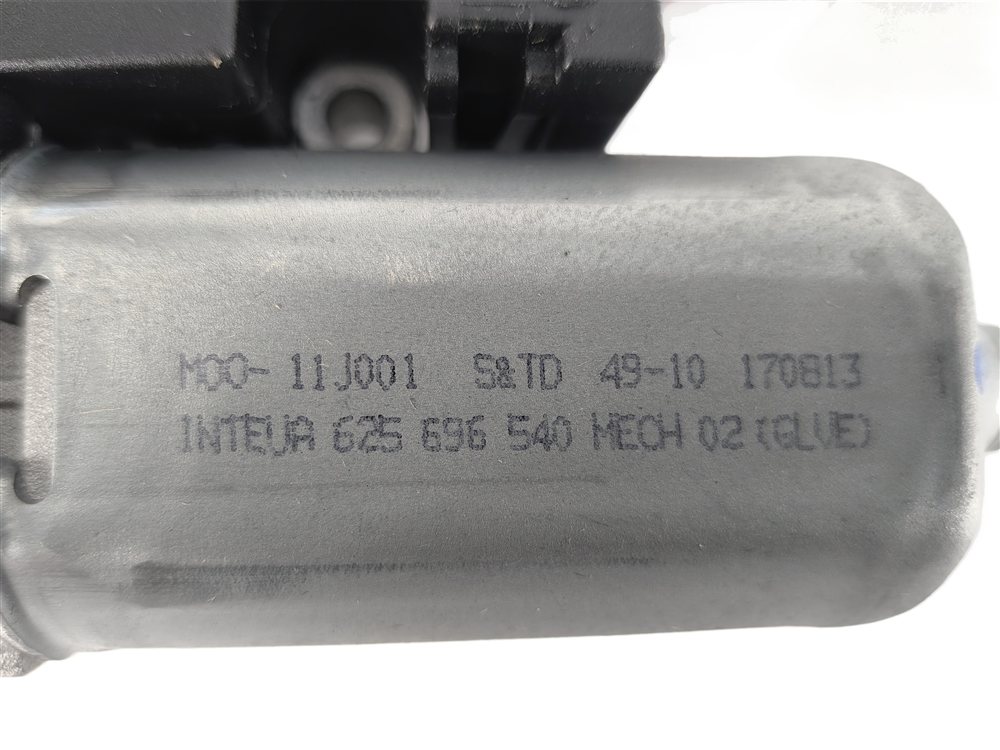 Thumbnail 10: 2012-2019 MERCEDES GL350 GL450 GL550 ML250 ML350 ML550 (W166 X166) SUNROOF MOTOR