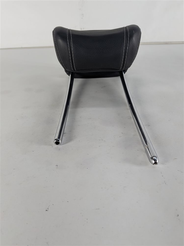 Thumbnail 2: 13-19 MB GL63 GL350 GL450 GL550 X166 REAR 2ND ROW OUTER SEAT HEADREST (Black)
