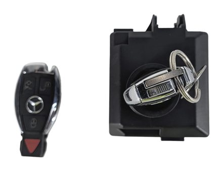 Thumbnail 3: 2014 MERCEDES GL ML CLASS (W166 X166) FRONT DASH IGNITION SWITCH KEY MODULE