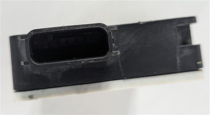 Thumbnail 7: 2014 MERCEDES GL CLS CLASS (C218 X166) REAR LEFT RIGHT BLIND SPOT RADAR MODULE