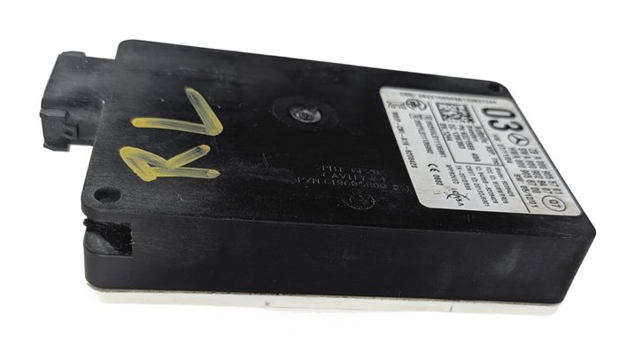 Thumbnail 4: 2014 MERCEDES GL CLS CLASS (C218 X166) REAR LEFT RIGHT BLIND SPOT RADAR MODULE