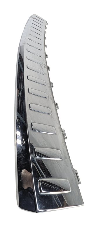 Thumbnail 4: 2014 MERCEDES GL550 (X166) REAR TRUNK CARGO SILL SCUFF PLATE STEP TRIM CHROME