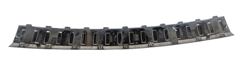 Thumbnail 6: 2014 MERCEDES GL550 (X166) REAR TRUNK CARGO SILL SCUFF PLATE STEP TRIM CHROME