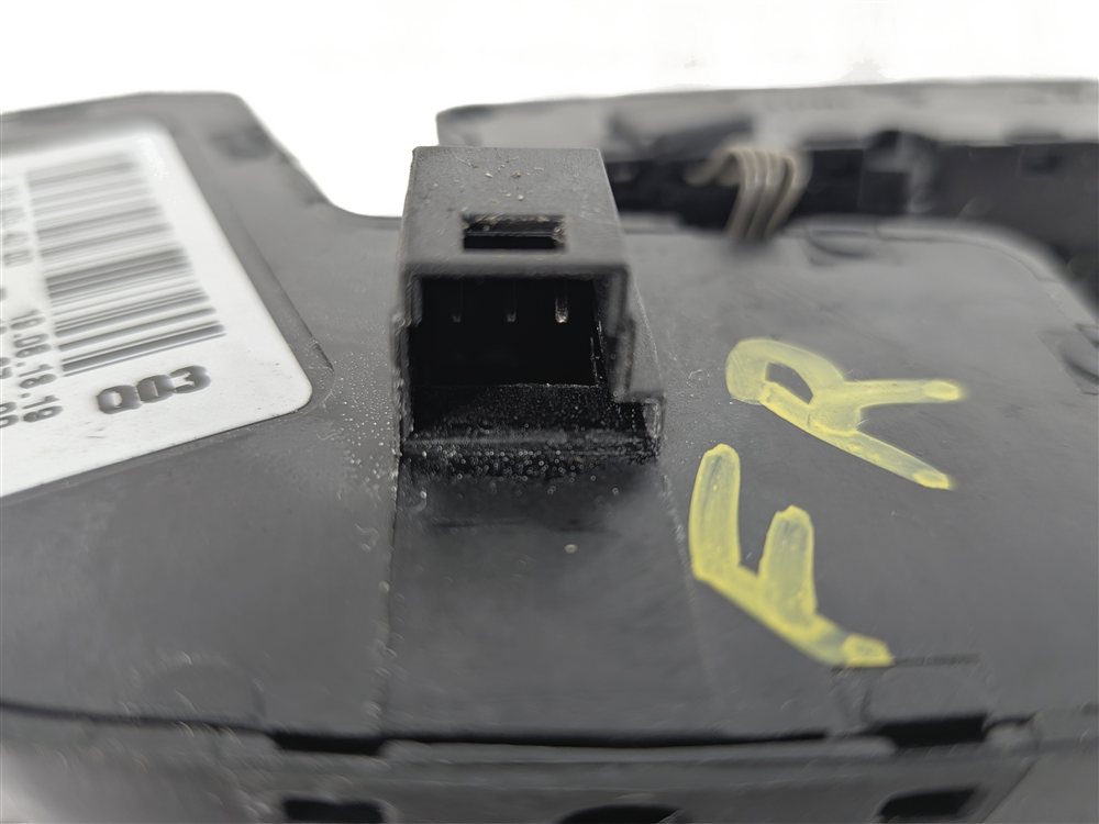 Thumbnail 8: 2014 MERCEDES GL550 (X166) FRONT RIGHT PASSENGER SEAT ADJUST SWITCH w/ MEMORY
