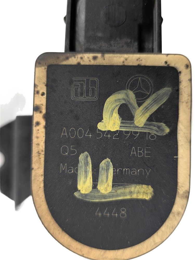 Thumbnail 9: 2014 MERCEDES GL550 (X166) FRONT RIGHT AIRMATIC RIDE HEIGHT LEVEL SENSOR