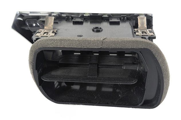 Thumbnail 6: 2014 MERCEDES GL550 (X166) FRONT RIGHT DASH HEAT AIR AC VENT ILLUMINATED (Black)