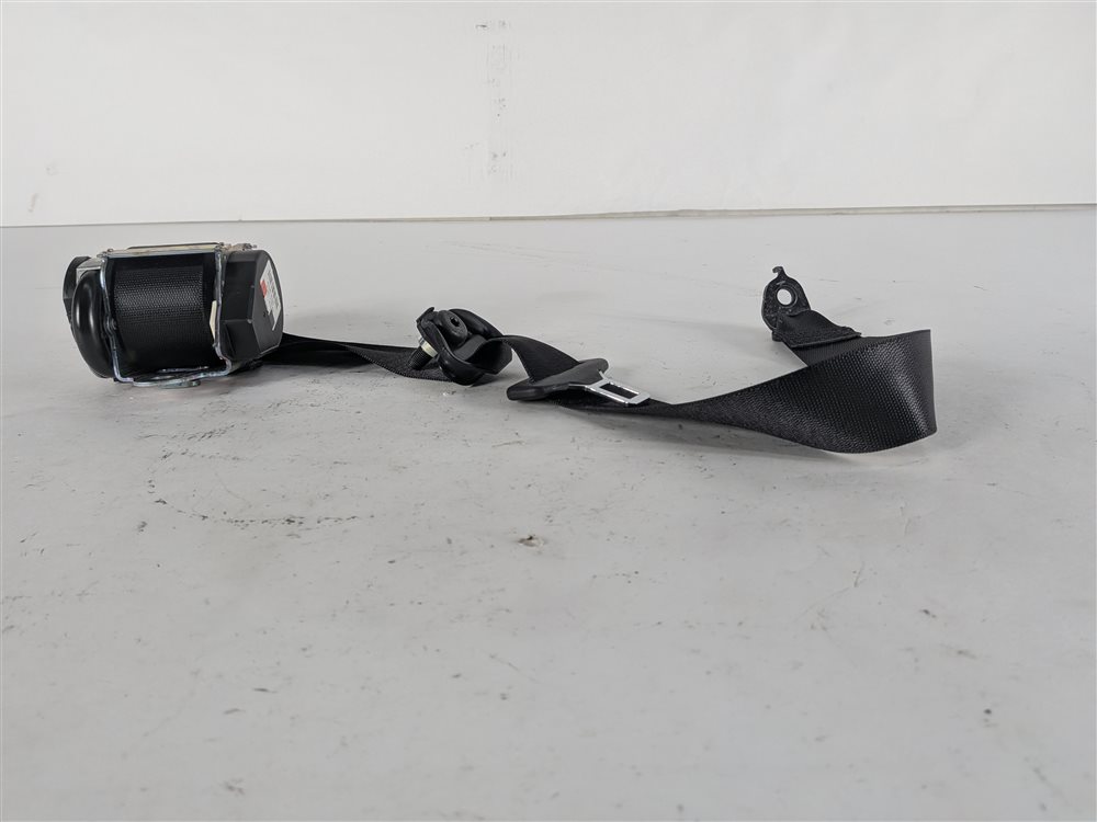 Thumbnail 2: 2014 MERCEDES GL550 (X166) REAR LEFT 3RD ROW SEAT SEATBELT RETRACTOR (Black)