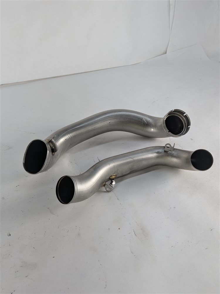 2014 MERCEDES GL550 (X166) 4.6L M278 RIGHT TURBO INTAKE CHARGE AIR PIPE SET/2