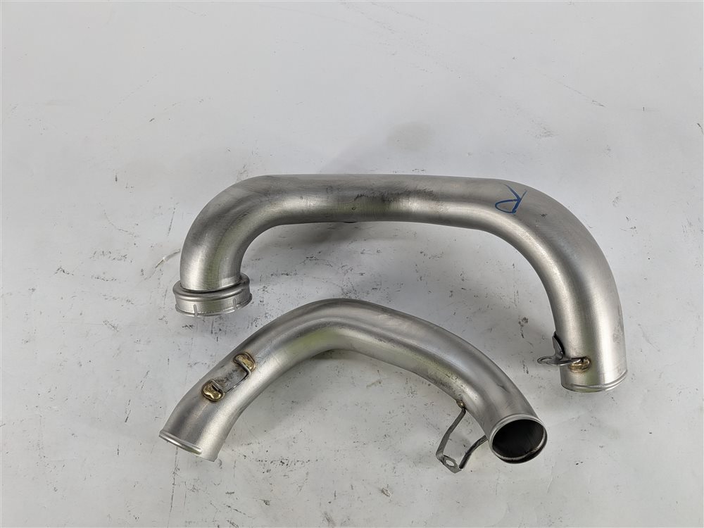 Thumbnail 3: 2014 MERCEDES GL550 (X166) 4.6L M278 LEFT TURBO INTAKE CHARGE AIR PIPE SET/2