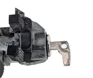 Thumbnail 4: 2014 MERCEDES GL550 (X166) FRONT LEFT DRIVER DOOR LOCK CYLINDER TUMBLER w/ KEY