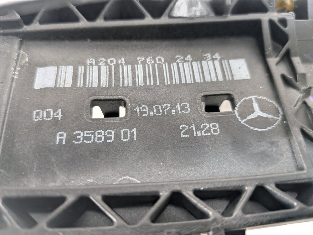 Thumbnail 8: 08-16 MERCEDES C E GL ML CLASS FRONT or REAR RIGHT KEYLESS DOOR HANDLE (White)