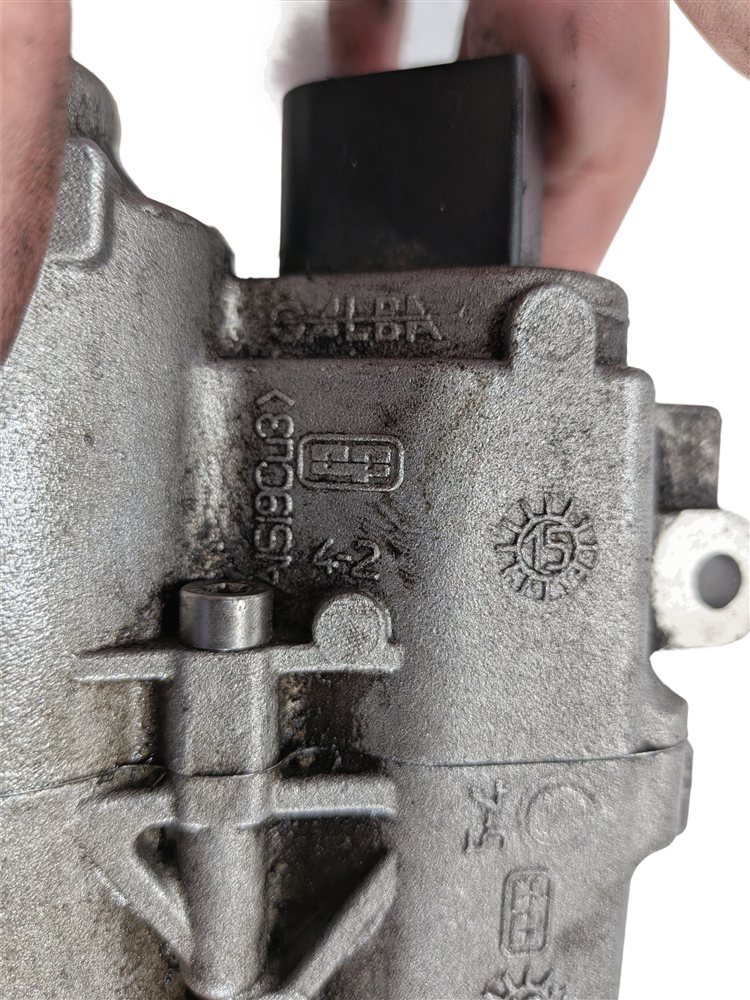 Thumbnail 6: 2014-2016 MERCEDES GL350 ML350 X166 TRANSMISSION AUXILIARY ELECTRIC OIL PUMP