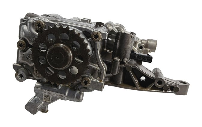 Thumbnail 2: 2016-2018 MERCEDES GL63 GLE63 GLS63 AMG X166 W166 5.5L M157 ENGINE OIL PUMP