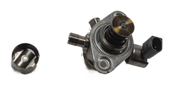 Thumbnail 4: 11-20 MERCEDES E S SL GL (W205 W166 W212 X166 X253) V8 LEFT MECHANICAL FUEL PUMP