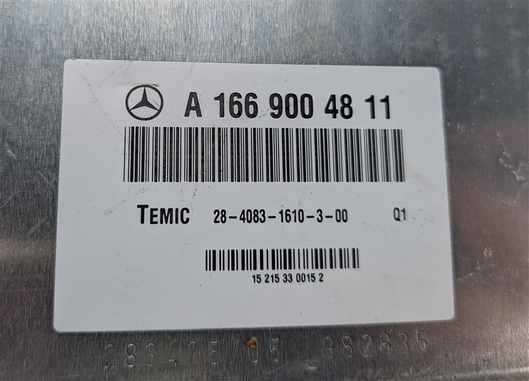 Thumbnail 6: 2013-2015 MERCEDES GL ML CLASS (W166 X166) AIRMATIC SUSPENSION CONTROL MODULE