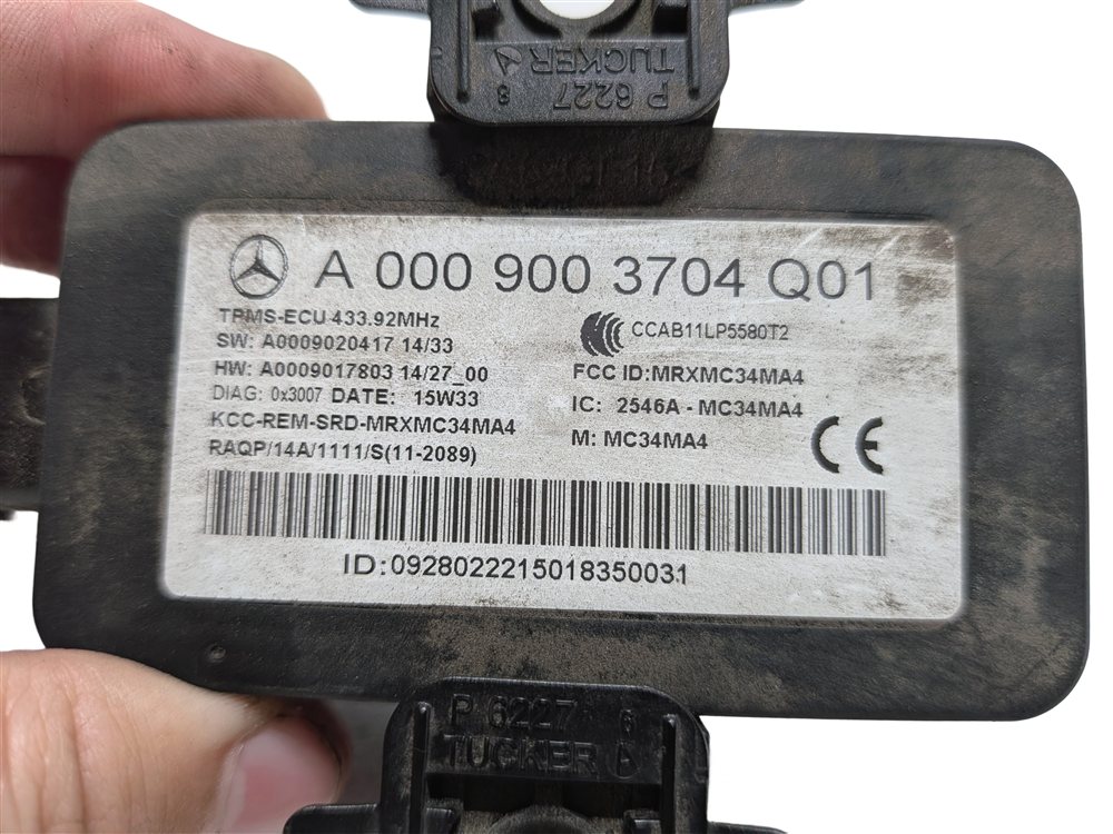 Thumbnail 4: 2014-2020 MERCEDES C E G GL ML (C117 W204 W212 W245 W461 X166 W166) TPMS MODULE