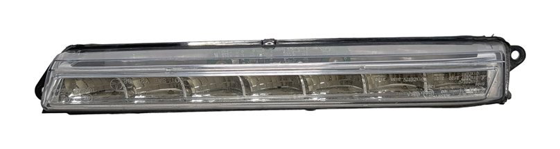 Thumbnail 2: 2012-2016 MERCEDES GL350 GL450 GL550 GL63 ML63 (W166 X166) RIGHT DRL FOGLIGHT