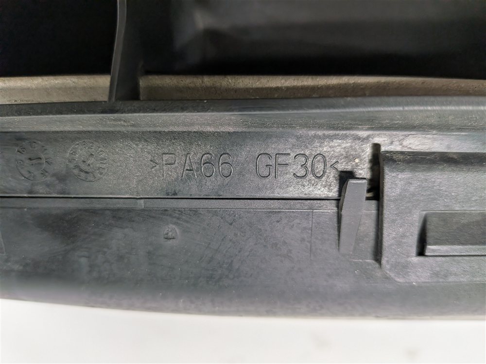Thumbnail 7: 12-18 MERCEDES CLS550 S550 E550 (W218 W222 W212) 4.6L V8 ENGINE OIL COOLER