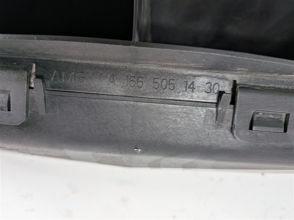 Thumbnail 8: 12-18 MERCEDES CLS550 S550 E550 (W218 W222 W212) 4.6L V8 ENGINE OIL COOLER