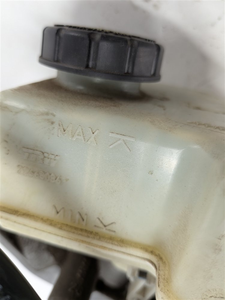 Thumbnail 5: 13-19 ML GLE GL GLS (W166 X166) BRAKE BOOSTER w/ MASTER CYLINDER & RESERVOIR