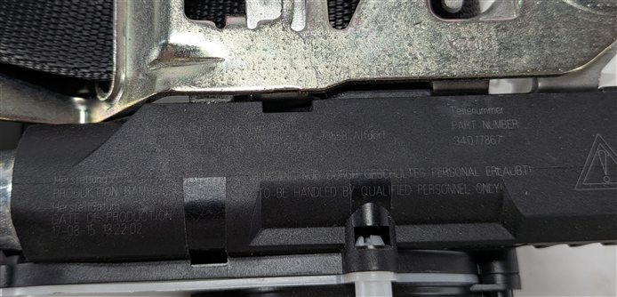 Thumbnail 12: 12-16 MERCEDES GL CLASS (X166) FRONT RIGHT PASSENGER SEATBELT RETRACTOR (Black)