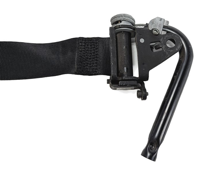 Thumbnail 4: 12-16 MERCEDES GL CLASS (X166) FRONT RIGHT PASSENGER SEATBELT RETRACTOR (Black)