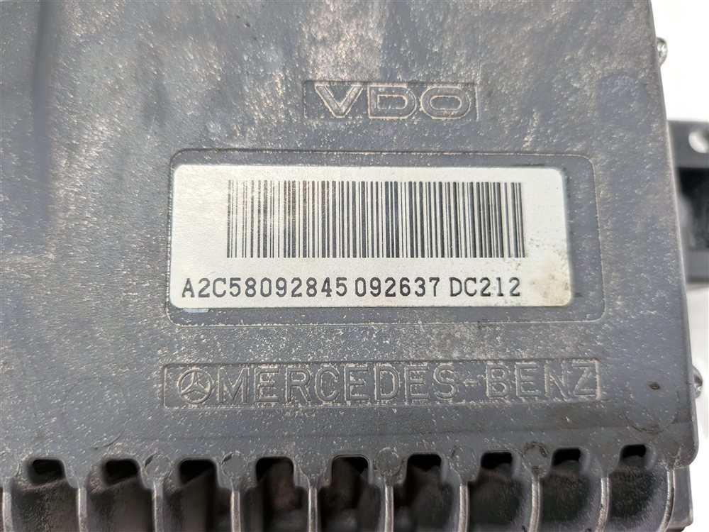 Thumbnail 6: 15-16 MERCEDES GL350 GL450 GL550 (X166) FRONT GPS NAVIGATION DISPLAY SCREEN 7"