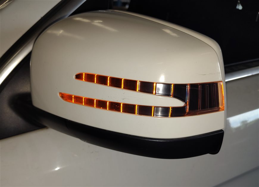 Thumbnail 2: 2013-2016 MERCEDES GL (X166) LEFT DRIVER DOOR MIRROR MEM AUTODIM CAMERA (White)