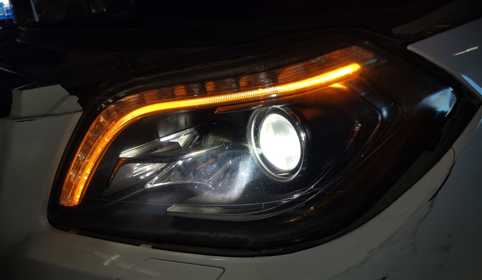 Thumbnail 2: 13-16 MERCEDES GL CLASS (X166) FRONT LEFT DRIVER XENON HID HEADLIGHT LIGHT LAMP