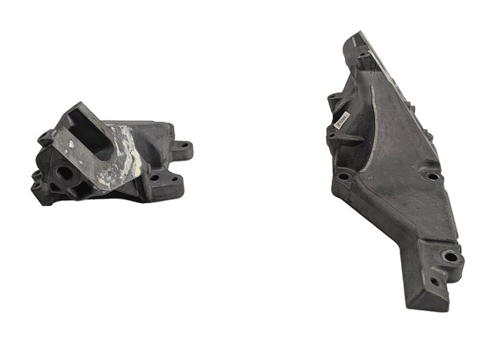 Thumbnail 2: 2016 MERCEDES GL63 (X166) 5.5L M157 ENGINE MOTOR MOUNT SUPPORT BRACKET SET/2
