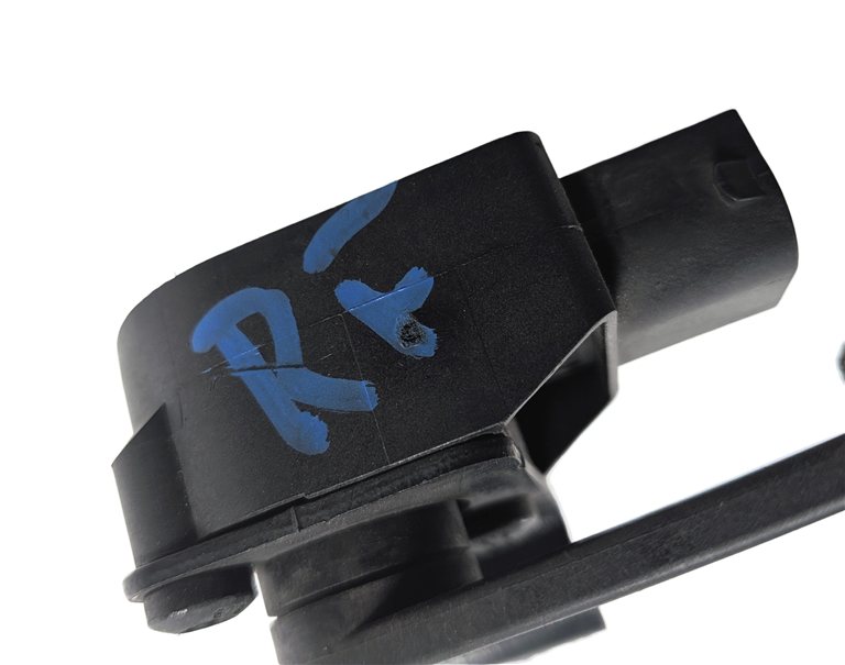 Thumbnail 7: 2016 MERCEDES GL63 (X166) FRONT RIDE HEIGHT LEVEL SUSPENSION SENSOR SET/2