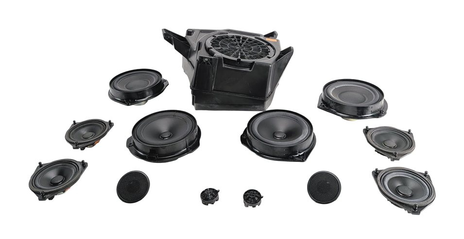 Thumbnail 2: 2016 MERCEDES GL63 (X166) HARMAN KARDON LOGIC7 SPEAKER SET/13 w/SUBWOOFER