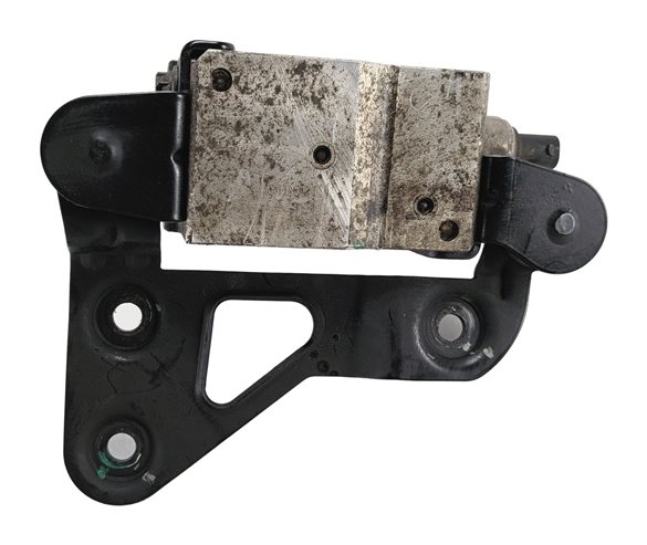 Thumbnail 4: 2016 MERCEDES GL63 (X166) REAR ACTIVE CURVE SYSTEM HYDRAULIC VALVE BLOCK