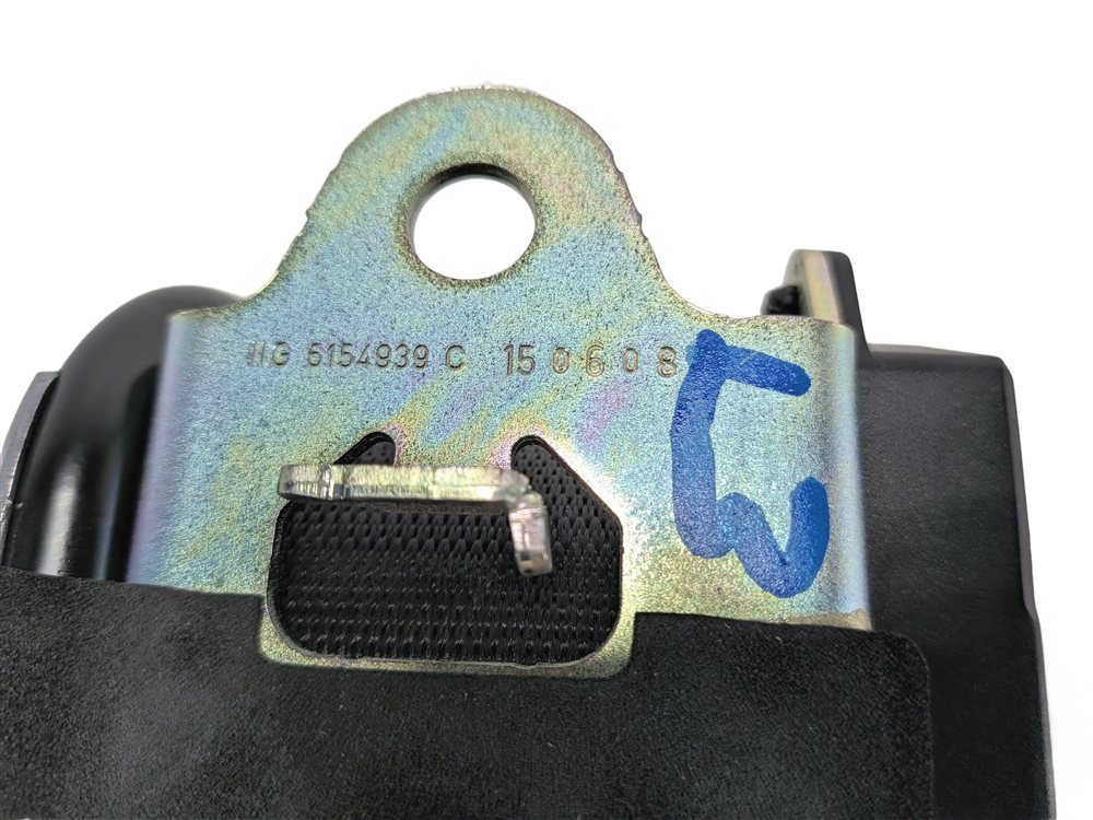 Thumbnail 11: 2016 MERCEDES GL63 (X166) REAR 3RD ROW SEAT SEATBELT RETRACTOR SET/2 (Black)