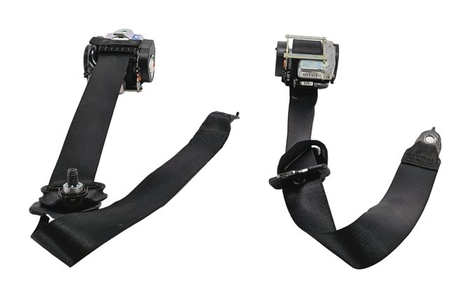 Thumbnail 2: 2016 MERCEDES GL63 (X166) REAR 3RD ROW SEAT SEATBELT RETRACTOR SET/2 (Black)