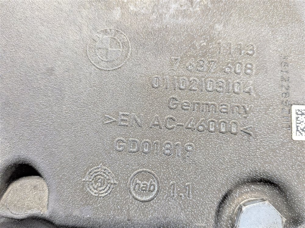 Thumbnail 5: 2016-2018 BMW X5 40E (F15) 2.0L HYBRID ENGINE OIL PAN SUMP