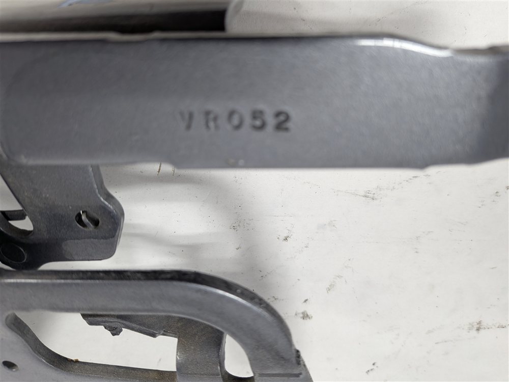 Thumbnail 6: 2014-2019 BMW X5 X6 (F15 F16) LEFT & RIGHT HOOD HINGE SET (Grey)